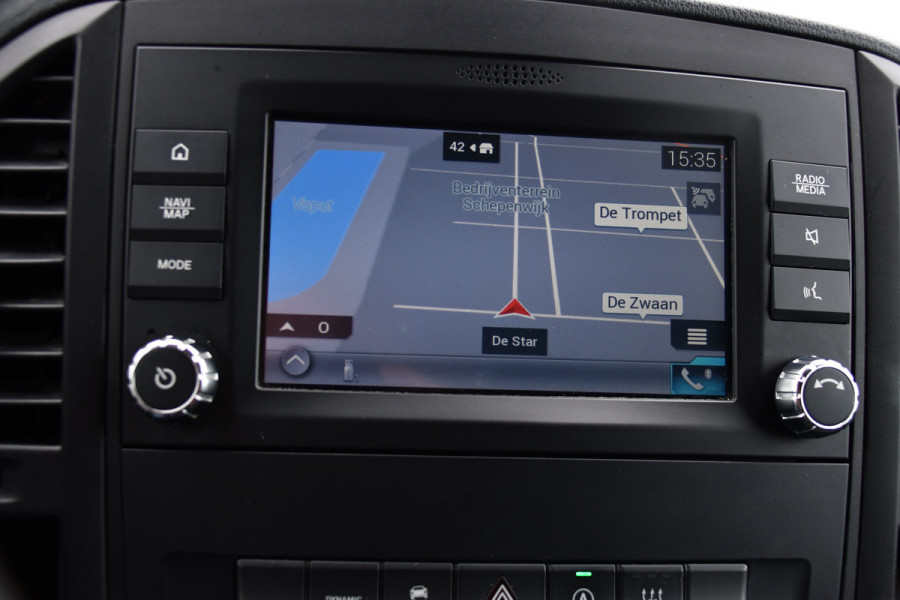 Mercedes-Benz Vito 116 CDI L2 PB Edition Camera, Cruise, Carplay, LED, 164pk, Automaat, Multimedia, Clima, Stoelverwarming, Uniek!