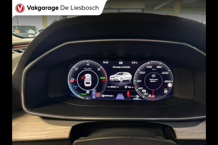 Seat Leon Sportstourer 1.4 TSI eHybrid PHEV FR Xcellence/pano/camera/apple CarPlay/memory