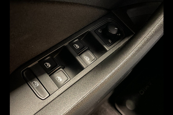 Škoda Kamiq 1.0 TSI Active|TREKHAAK|ACC|ANDROID AUTO|APPLE CARPLAY|CLIMATE CONTROL|DIGITAL COCKPIT|STOELVERWARMING|PDC V+A|LMV|