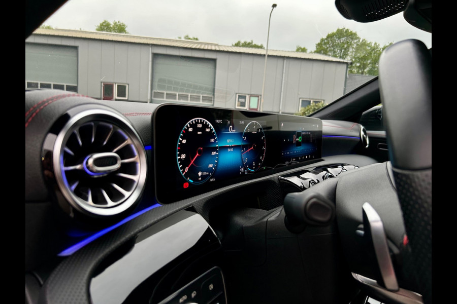 Mercedes-Benz CLA-Klasse Shooting Brake 180 AMG line carplay, burmester,camera