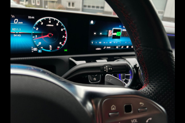 Mercedes-Benz CLA-Klasse Shooting Brake 180 AMG line carplay, burmester,camera