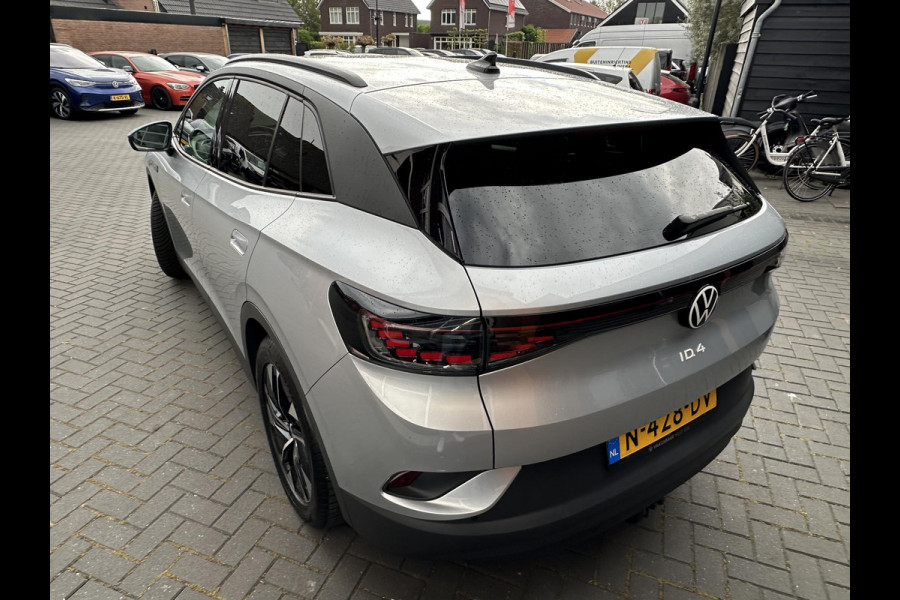 Volkswagen ID.4 Business 77 kWh | Camera | Trekhaak | Sfeerverlichting | Apple Carplay |