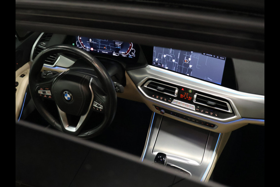 BMW X5 xDrive45e High Executive [SCHUIFDAK, HARMAN KARDON, 360° CAMERA, APPLE CARPLAY, TREKHAAK, LUCHTVERING, ANDROID AUTO, MEMORY SEATS, SFEERVERLICHTING, NIEUWSTAAT]