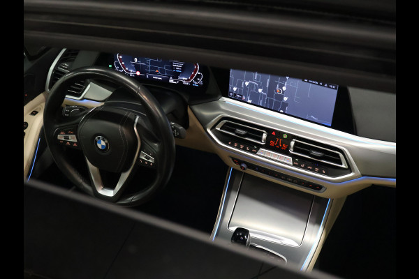 BMW X5 xDrive45e High Executive [SCHUIFDAK, HARMAN KARDON, 360° CAMERA, APPLE CARPLAY, TREKHAAK, LUCHTVERING, ANDROID AUTO, MEMORY SEATS, SFEERVERLICHTING, NIEUWSTAAT]