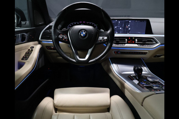 BMW X5 xDrive45e High Executive [SCHUIFDAK, HARMAN KARDON, 360° CAMERA, APPLE CARPLAY, TREKHAAK, LUCHTVERING, ANDROID AUTO, MEMORY SEATS, SFEERVERLICHTING, NIEUWSTAAT]