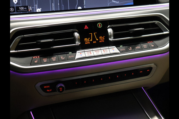 BMW X5 xDrive45e High Executive [SCHUIFDAK, HARMAN KARDON, 360° CAMERA, APPLE CARPLAY, TREKHAAK, LUCHTVERING, ANDROID AUTO, MEMORY SEATS, SFEERVERLICHTING, NIEUWSTAAT]