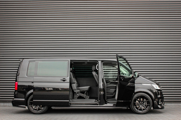 Volkswagen Transporter 2.0 TDI L2H1 CARAVELLE 204PK DC DUBBEL CABINE / ELEK.SCHUIF / FULL OPTIONS / LEDER / FULL BLACK / APPLE CAR
