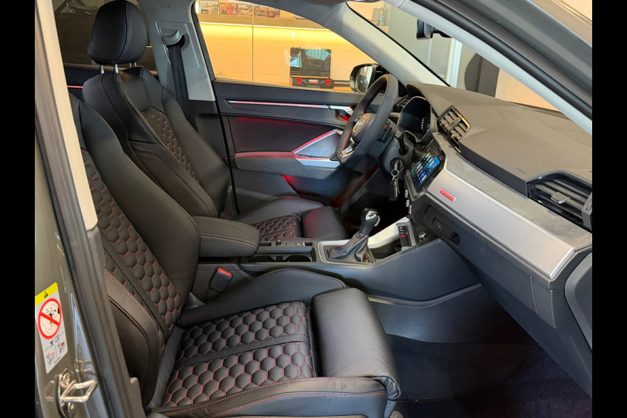 Audi Q3 Sportback 35 TFSI S Line Edition RS Design Sfeerverlichting