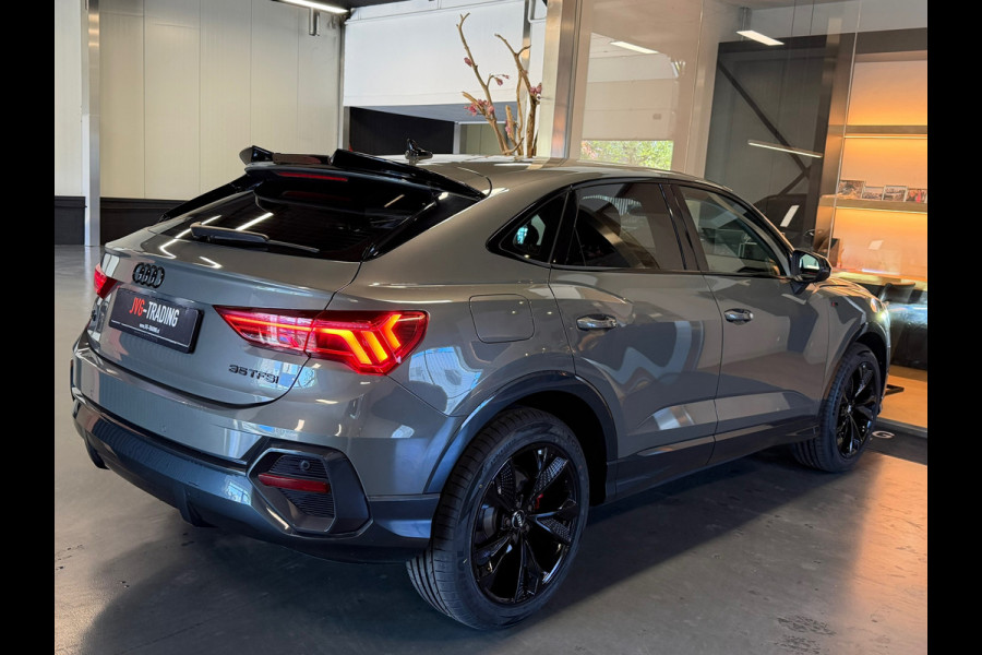 Audi Q3 Sportback 35 TFSI S Line Edition RS Design Sfeerverlichting