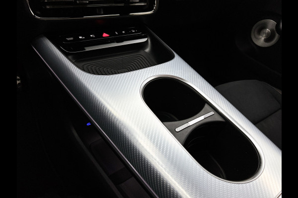 Mercedes-Benz Glb 250+ Business Solution AMG 7p. 85.5 kWh | Premium Plus pakket | Winterpakket | Nightpakket | GUARD 360° | Trekhaak | Vast panoramadak | Burmester® 3D surround sound |
