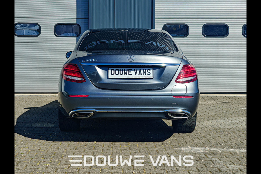 Mercedes-Benz E-Klasse 300e Head Up Exclusive Memory Burmester Panorama Hybrid VOL Leder 360 Camera
