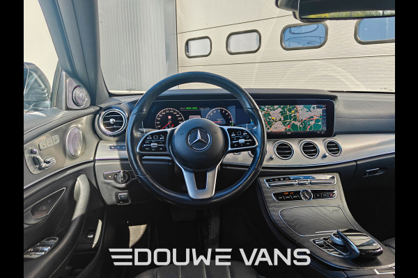 Mercedes-Benz E-Klasse 300e Head Up Exclusive Memory Burmester Panorama Hybrid VOL Leder 360 Camera