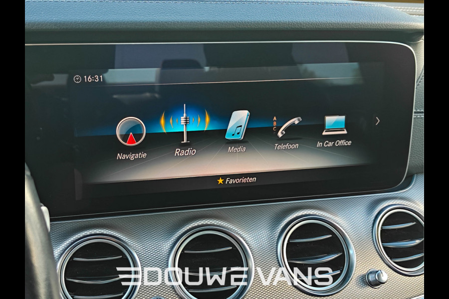 Mercedes-Benz E-Klasse 300e Head Up Exclusive Memory Burmester Panorama Hybrid VOL Leder 360 Camera