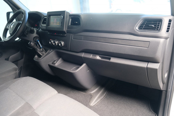 Renault Master T35 2.3 dCi 135 L3H2 Work Edition - N.A.P. Airco, Cruise, Navi, PDC, Camera.