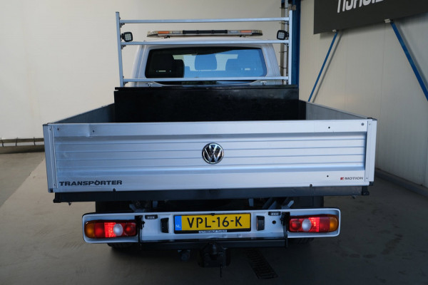 Volkswagen Transporter 2.0 TDI 150 pk L2H1 4-Motion DC 30 Pick-Up