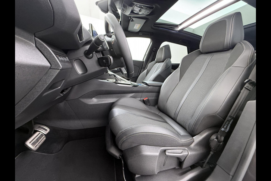 Peugeot 3008 1.6 HYbrid4 300 GT | PANORAMADAK| ADAPTIVE CRUISE CONTROL| STANDKACHEL| CAMERA VOOR + ACHTER|