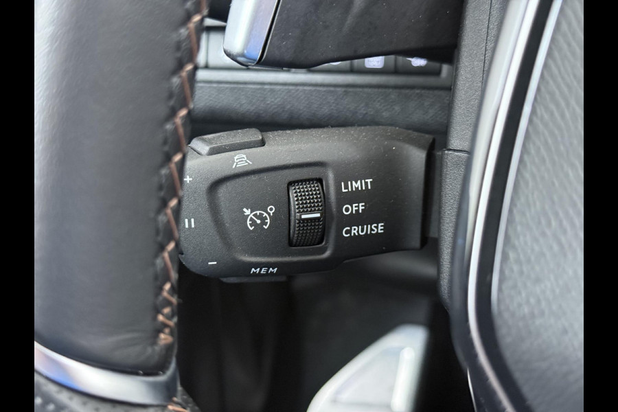 Peugeot 3008 1.6 HYbrid4 300 GT | PANORAMADAK| ADAPTIVE CRUISE CONTROL| STANDKACHEL| CAMERA VOOR + ACHTER|