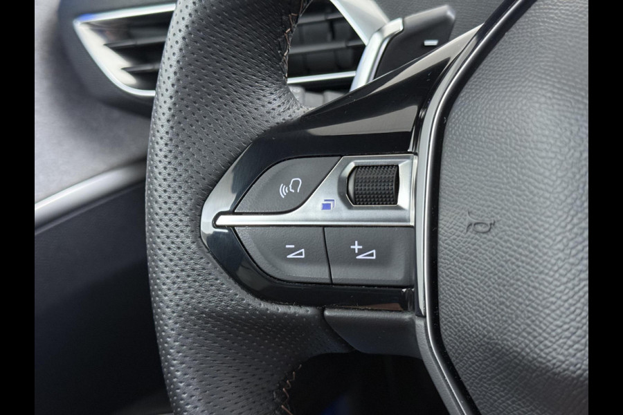 Peugeot 3008 1.6 HYbrid4 300 GT | PANORAMADAK| ADAPTIVE CRUISE CONTROL| STANDKACHEL| CAMERA VOOR + ACHTER|