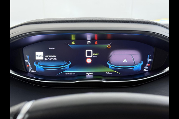 Peugeot 3008 1.6 HYbrid4 300 GT | PANORAMADAK| ADAPTIVE CRUISE CONTROL| STANDKACHEL| CAMERA VOOR + ACHTER|