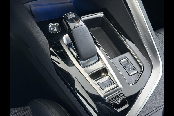 Peugeot 3008 1.6 HYbrid4 300 GT | PANORAMADAK| ADAPTIVE CRUISE CONTROL| STANDKACHEL| CAMERA VOOR + ACHTER|