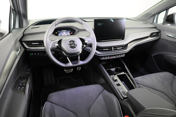 Škoda Enyaq 60 Sportline 180pk | Panoramadak | 21 inch Lichtmetalen velgen | Matrix led verlichting