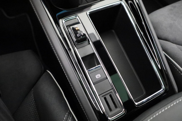 Škoda Enyaq 60 Sportline 180pk | Panoramadak | 21 inch Lichtmetalen velgen | Matrix led verlichting