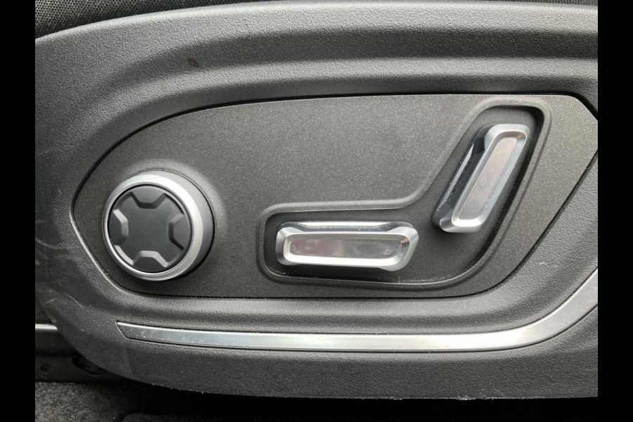 Lynk & Co 01 1.5 NL Auto | Pano | LED | ACC