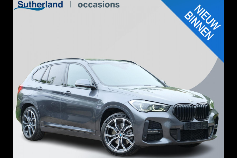 BMW X1 xDrive25e M-sport | PHEV | M pakket | Keyless entry | Camera | Elektrische stoelen met geheugen | Head up Display