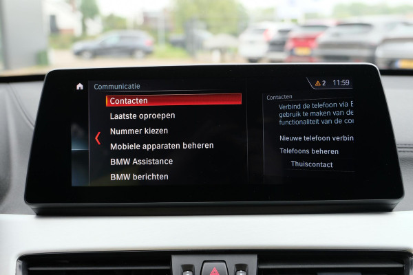BMW X1 xDrive25e M-sport | PHEV | M pakket | Keyless entry | Camera | Elektrische stoelen met geheugen | Head up Display