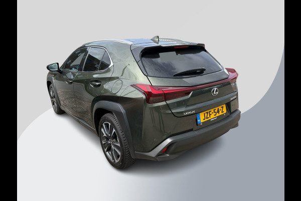 Lexus UX 250h Preference Line | 184pk | Stoel- & Stuurverwarming | Adaptive Cruise | Achteruitrijcamera | 18 Inch |