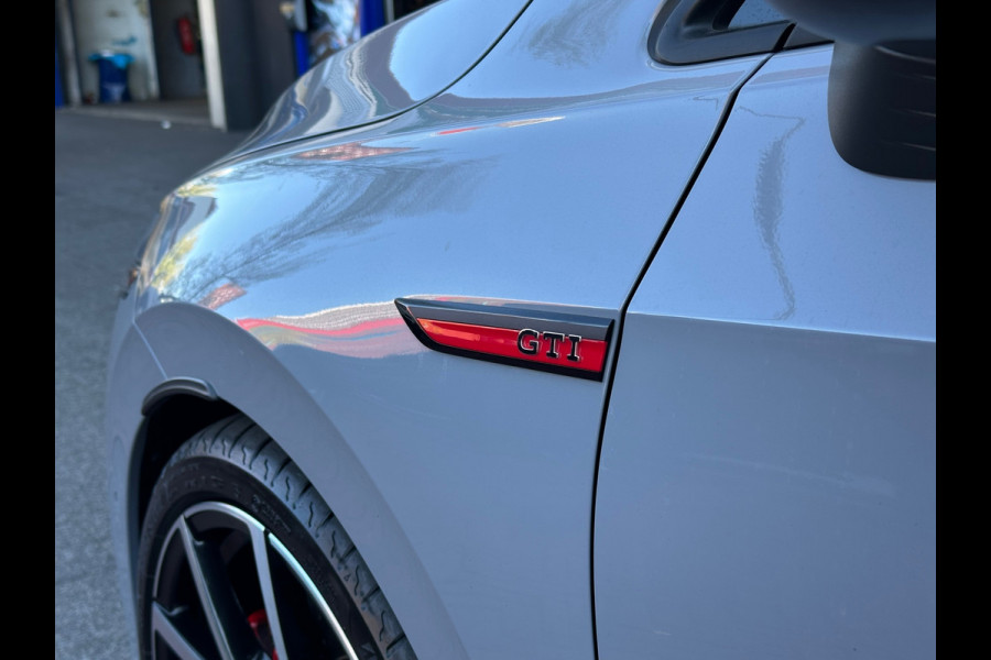 Volkswagen Golf 2.0 TSI GTI Clubsport 45 Edition 301Pk Camera Pano