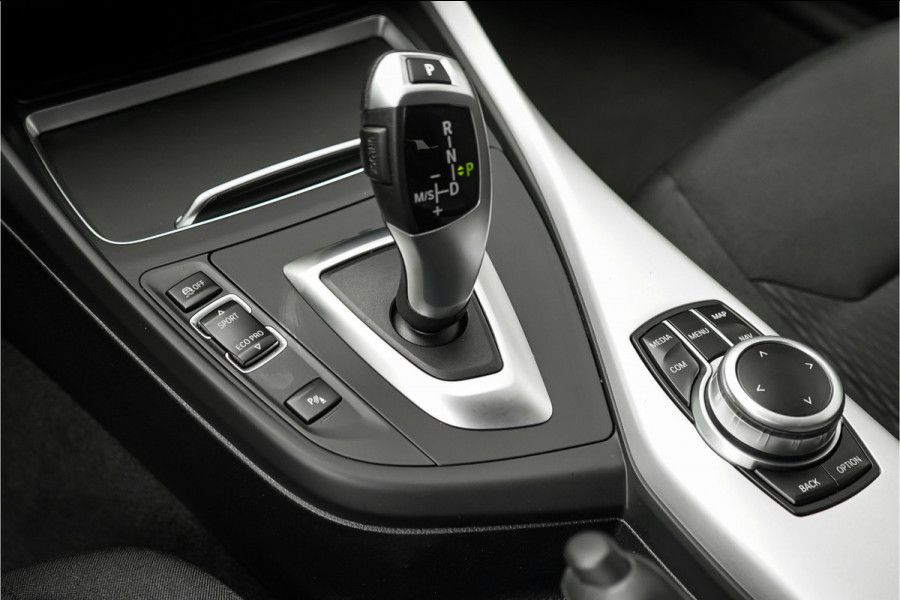 BMW 1-serie 118i Executive Climate PDC LED Cruise