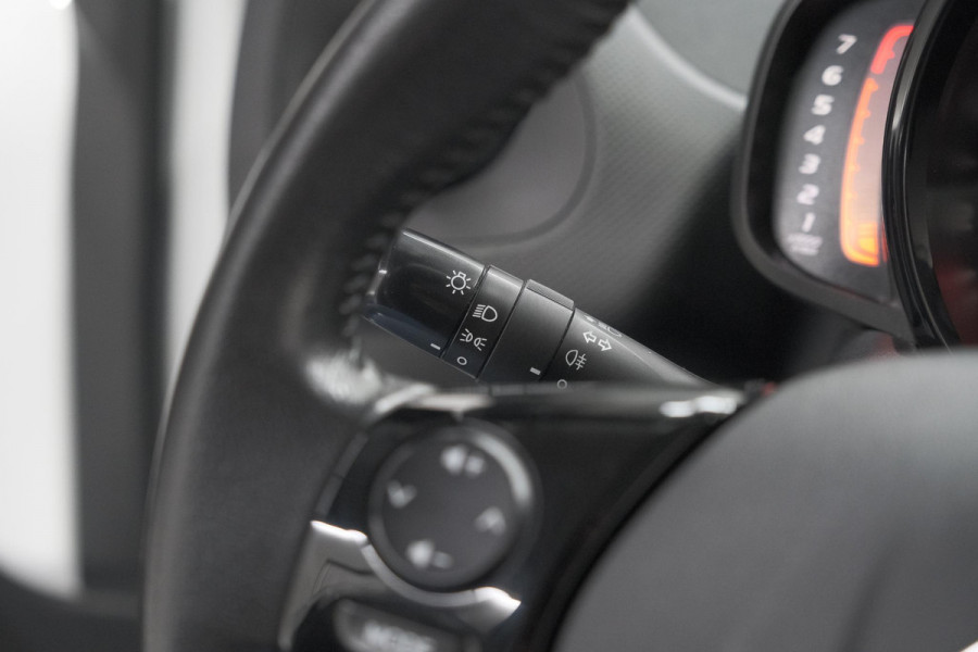 Citroën C1 1.0 VTi Feel | Camera | Apple Carplay | Airco | Getint Glas | 5 Deurs