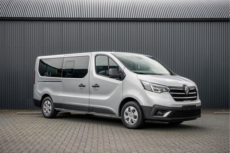 Renault Trafic Blue dCi 150PK | L2H1 | 9-Zits | LED | Canera | Navi | Zijschuifdeur R+L | Cruise | Airco | PDC | Euro 6
