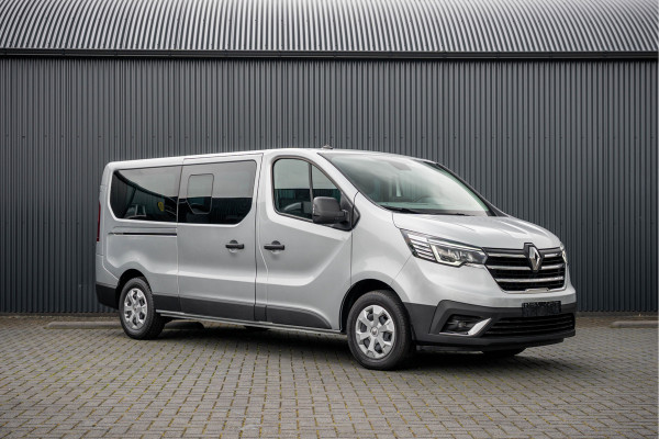 Renault Trafic Blue dCi 150PK | L2H1 | 9-Zits | LED | Canera | Navi | Zijschuifdeur R+L | Cruise | Airco | PDC | Euro 6
