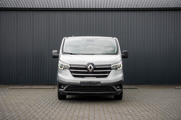 Renault Trafic Blue dCi 150PK | L2H1 | 9-Zits | LED | Canera | Navi | Zijschuifdeur R+L | Cruise | Airco | PDC | Euro 6