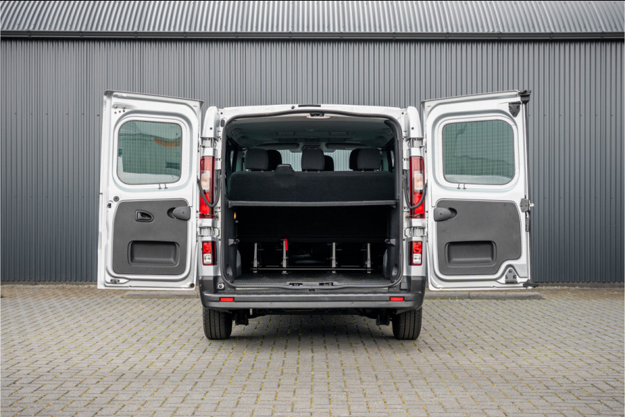 Renault Trafic Blue dCi 150PK | L2H1 | 9-Zits | LED | Canera | Navi | Zijschuifdeur R+L | Cruise | Airco | PDC | Euro 6