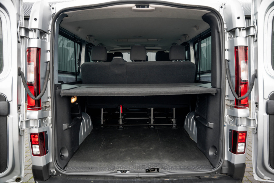 Renault Trafic Blue dCi 150PK | L2H1 | 9-Zits | LED | Canera | Navi | Zijschuifdeur R+L | Cruise | Airco | PDC | Euro 6