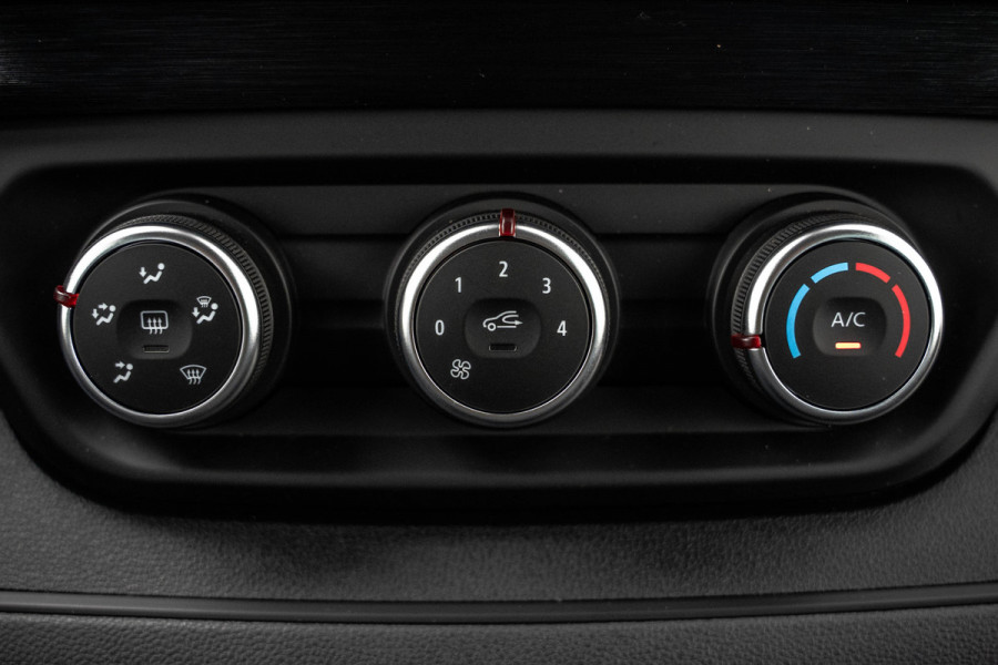 Renault Trafic Blue dCi 150PK | L2H1 | 9-Zits | LED | Canera | Navi | Zijschuifdeur R+L | Cruise | Airco | PDC | Euro 6