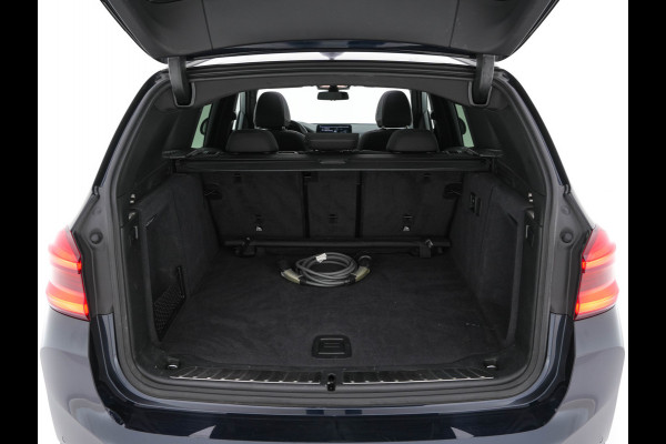 BMW iX3 Executive 80 kWh [ 3-Fase ] {SOH-98%} (INCL-BTW) Aut. *PANO | HEAD-UP | LEATHER | ADAPTIVE-CRUISE | FULL-LED | BLIND-SPOT | MEMORY-PACK | DIGI-COCKPIT | HEATED-COMFORTSEATS | KEYLESS | TOP-VIEW | DAB+ | TOWBAR | 19''ALU*