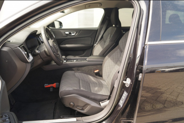 Volvo V60 2.0 B4 197pk Automaat Core -NAVI-ECC-LED-CAM-