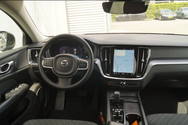 Volvo V60 2.0 B4 197pk Automaat Core -NAVI-ECC-LED-CAM-