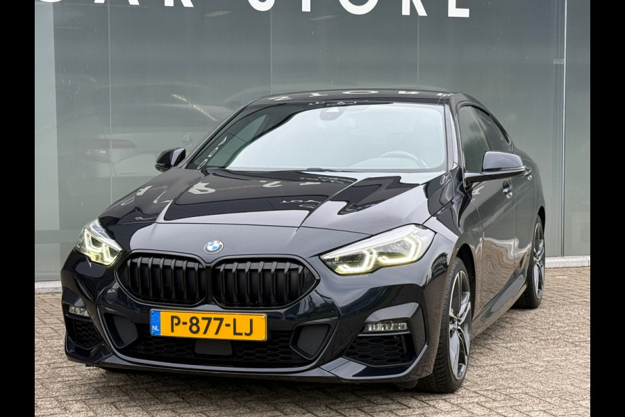 BMW 2 Serie Gran Coupé 218i M Sport Shadow Line Sportstoelen|Carplay|Dealer Onderhouden