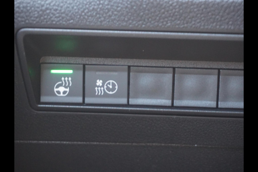 Opel Combo TECH L1 50kWh | 8 jaar garantie | navigatie | Apple Carplay | camera | digitale binnenspiegel | parkeersensoren v/a | dodehoekdetectie | bumpers in kleur | Climate Control | etc.