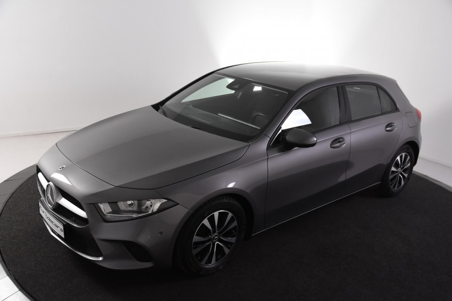 Mercedes-Benz A-Klasse 180 *1ste Eigenaar*Widescreen*Navigatie*Stoelverwarming*PDC*