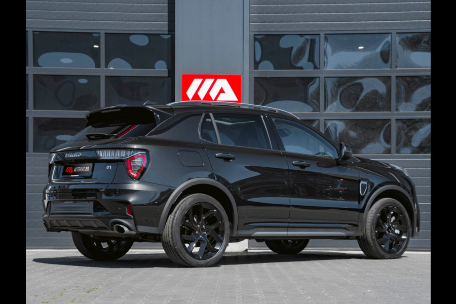 Lynk & Co 01 1.5 Black Edition Panoramadak|Trekhaak|Camera|ACC|Stoelverwarming|Navi|Carplay