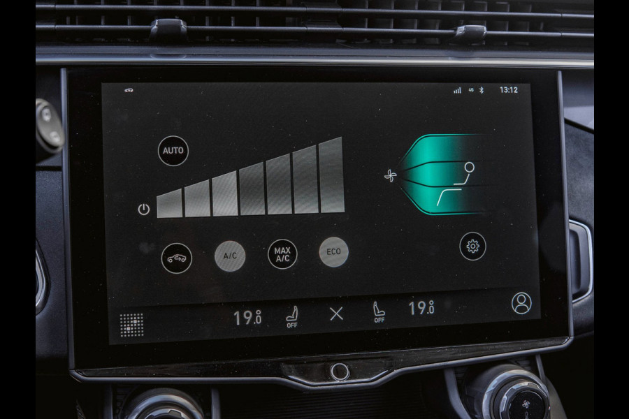 Lynk & Co 01 1.5 Black Edition Panoramadak|Trekhaak|Camera|ACC|Stoelverwarming|Navi|Carplay
