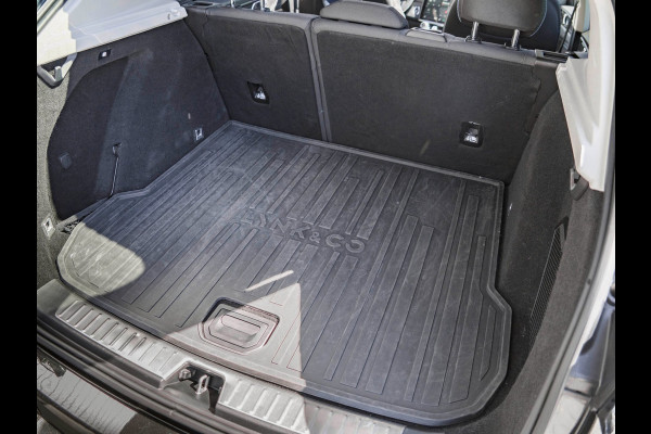 Lynk & Co 01 1.5 Black Edition Panoramadak|Trekhaak|Camera|ACC|Stoelverwarming|Navi|Carplay