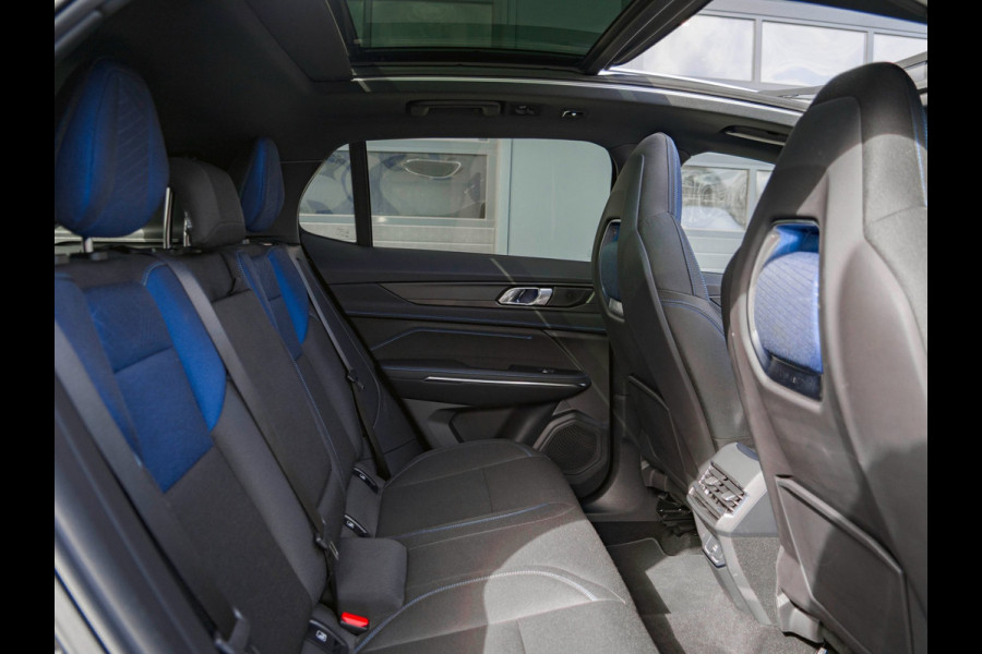 Lynk & Co 01 1.5 Black Edition Zwarte Dakhemel|Panoramadak|Camera|ACC|Stoelverwarming|Navi|Carplay