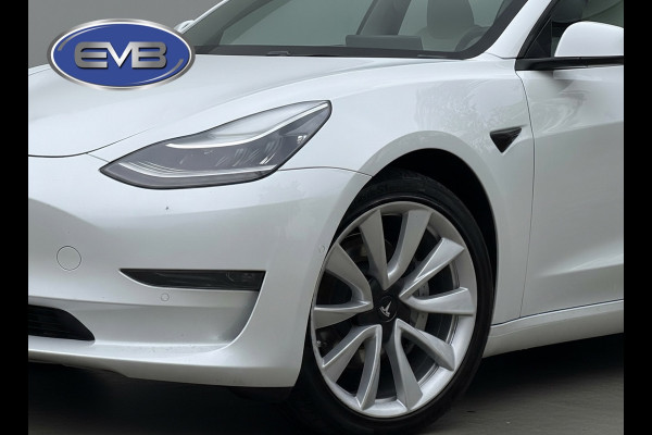 Tesla Model 3 Long Range AWD 75 kWh Black edition, panoramadak, afn. Trekhaak,leder, 19 inch, NL auto 12-2019